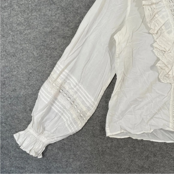 H&M Blouse Size UK 6 Womens White Embroidered Long Sleeve V Neck Ruffle Pullover - Picture 7 of 10